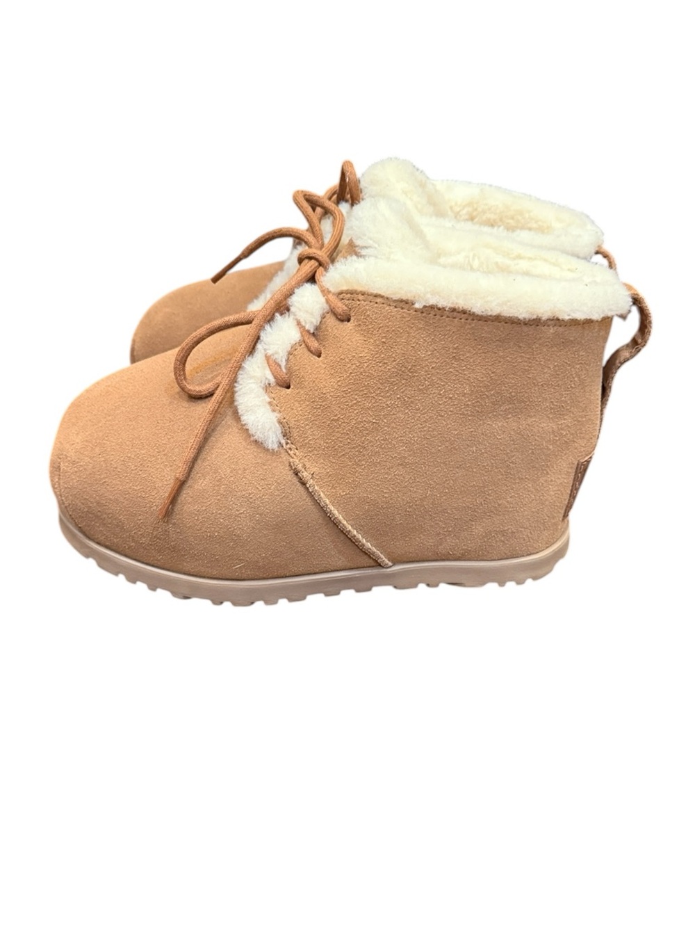 UGG Pumped Lace Up Slipper Shoe in Chestnut sz 8